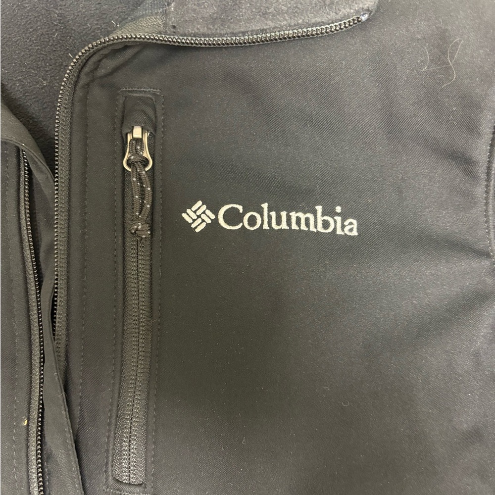 Columbia Black Softshell Jacket